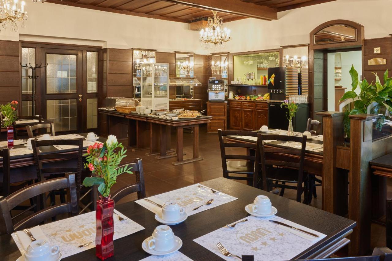 Hotel Adam Trutnov Dış mekan fotoğraf