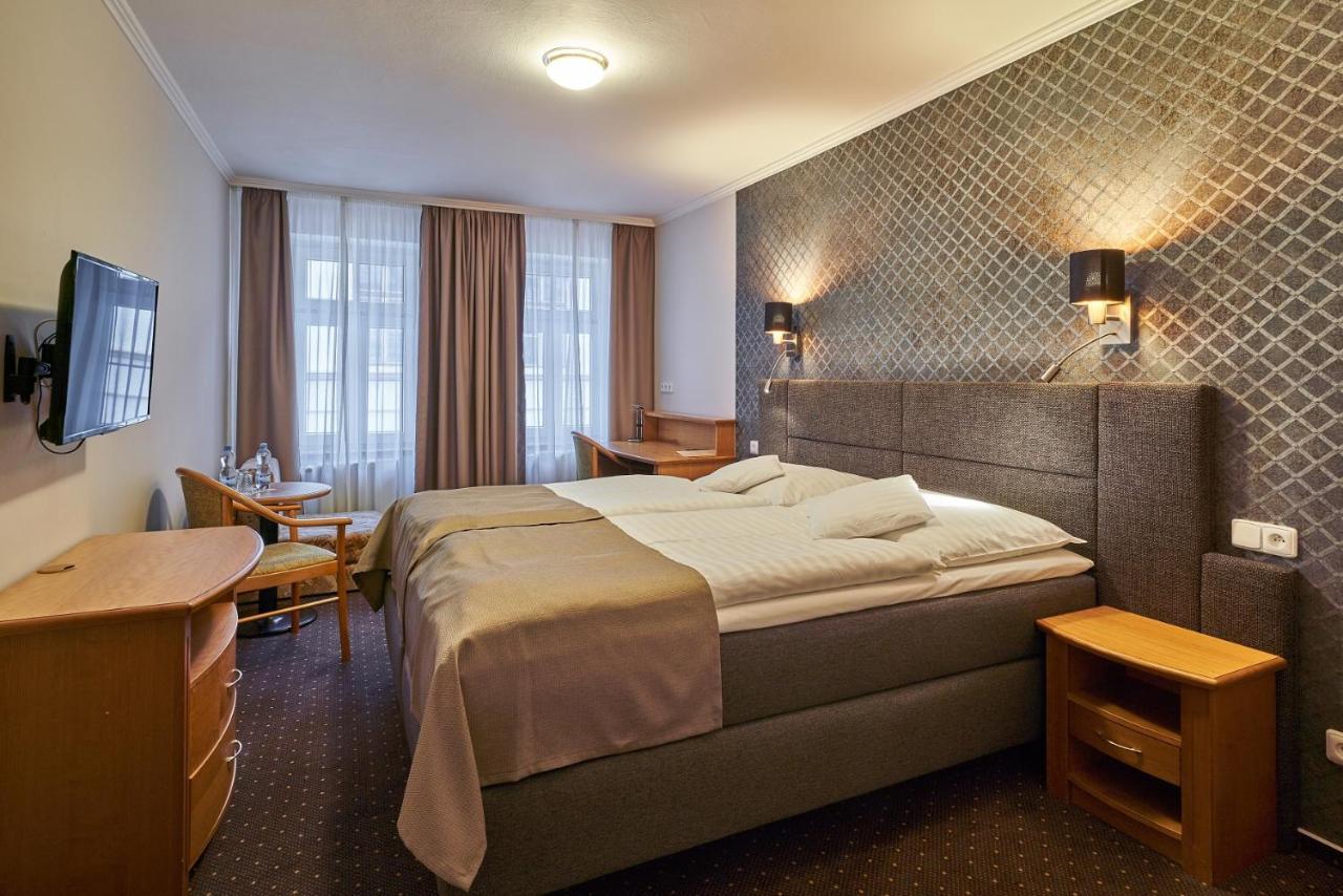 Hotel Adam Trutnov Dış mekan fotoğraf